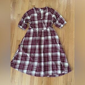 Pact 100% organic cotton flannel Burgundy and White Plaid  Dress